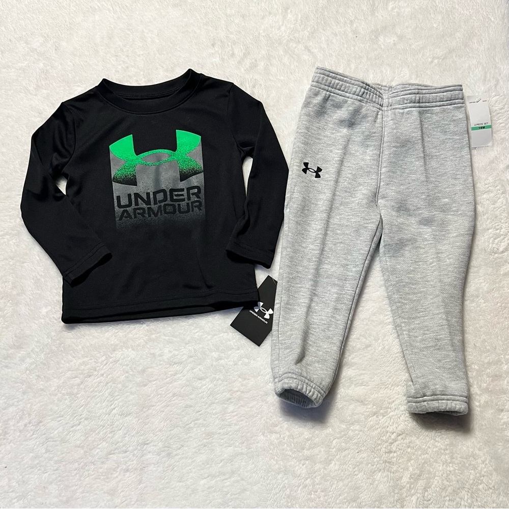 Boys 2 piece Under Armour Set, Size 18 months, NWT!
